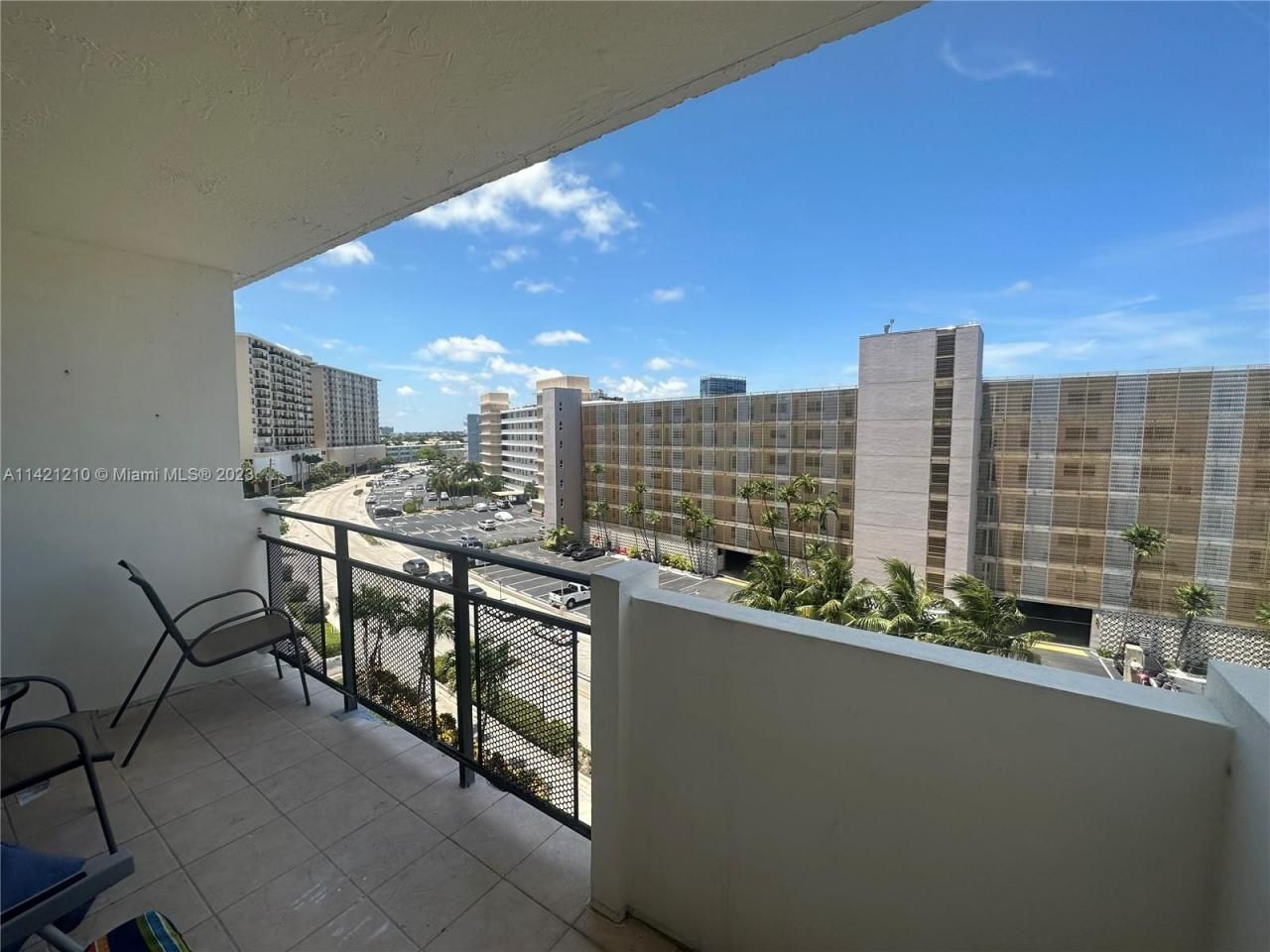 401 Golden Isles Dr, Unit 603, Hallandale Beach, FL 33009 Photo