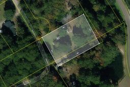 5006 Deborahs Lane photo 4