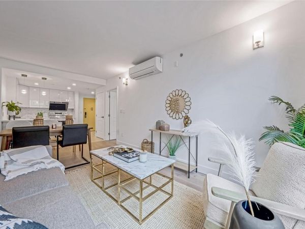 52-16 Roosevelt Avenue, Unit 2A, Woodside, NY 11377