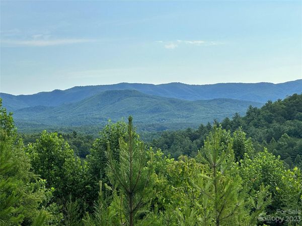 643 Woodgate Drive, Bostic, NC 28018