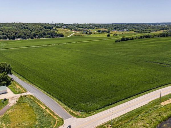 4700 Country Club Road SW, Rochester, MN 55902