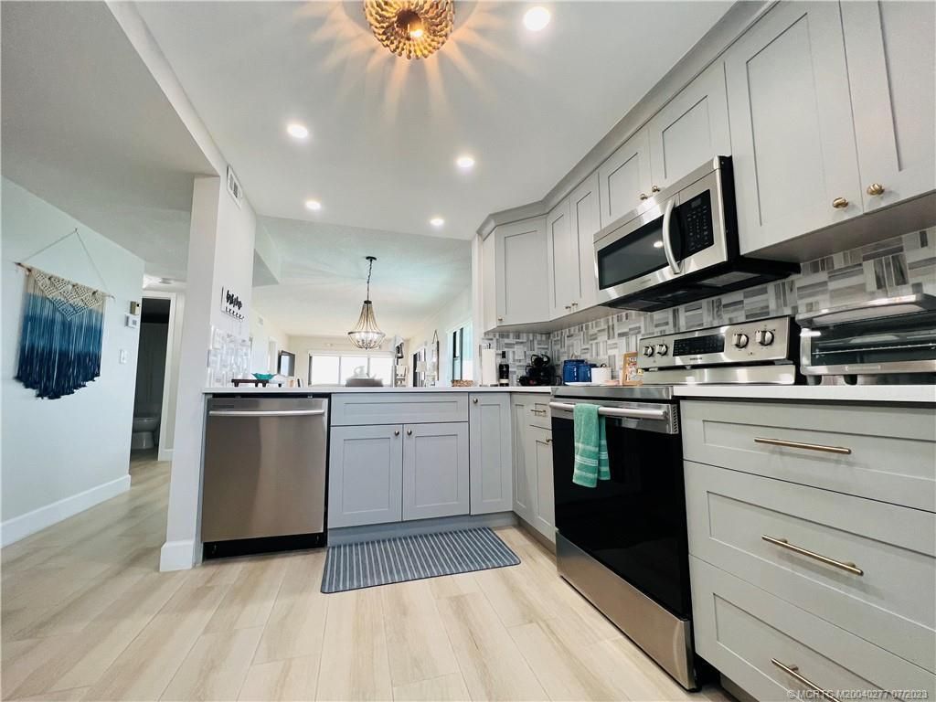 9400 S Ocean Drive, Unit 608B, Jensen Beach, FL 34957 Photo