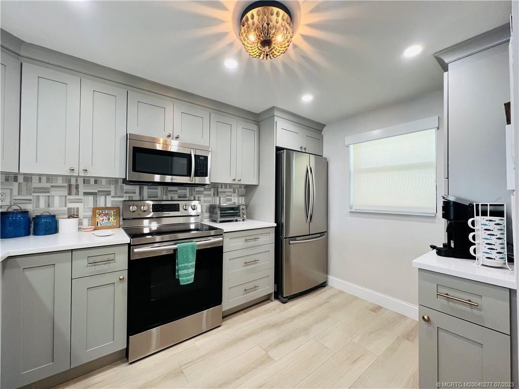 9400 S Ocean Drive, Unit 608B, Jensen Beach, FL 34957 Photo