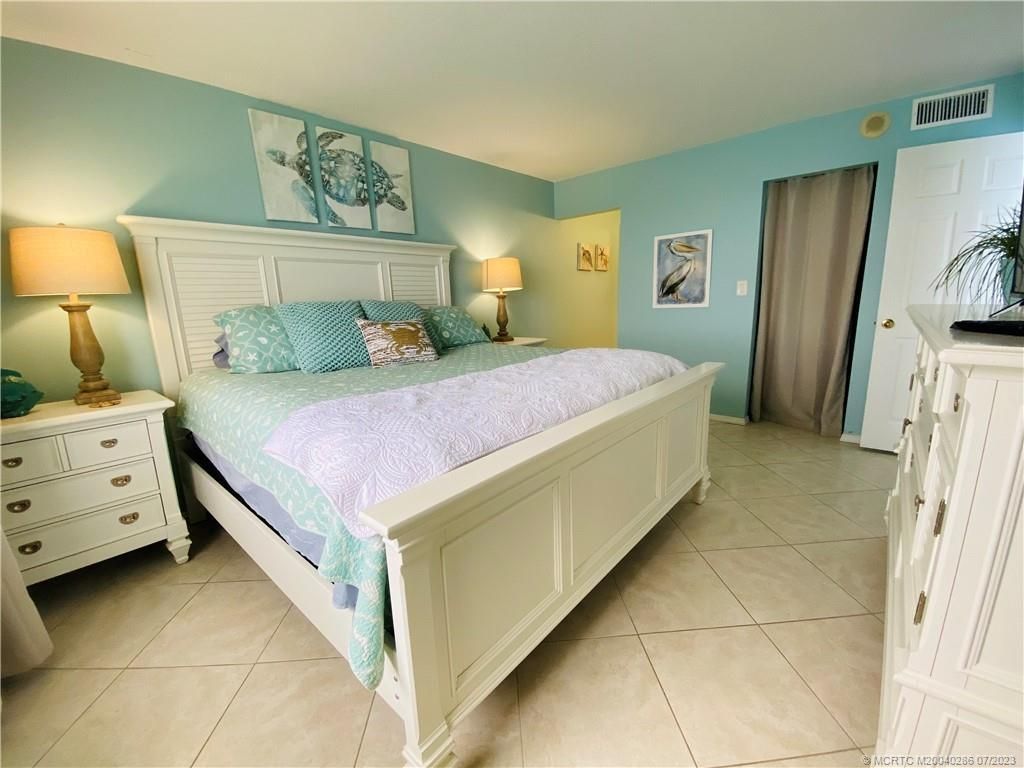 9400 S Ocean Drive, Unit 1003 B, Jensen Beach, FL 34957 Photo