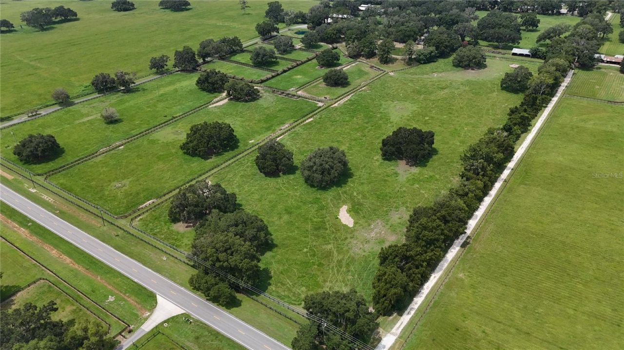 13450 NW Gainesville Road, Reddick, FL 32686 Photo