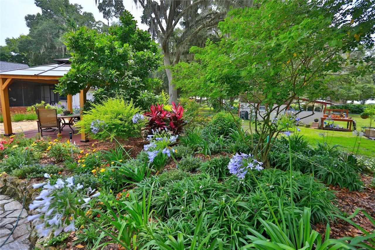 13450 NW Gainesville Road, Reddick, FL 32686 Photo