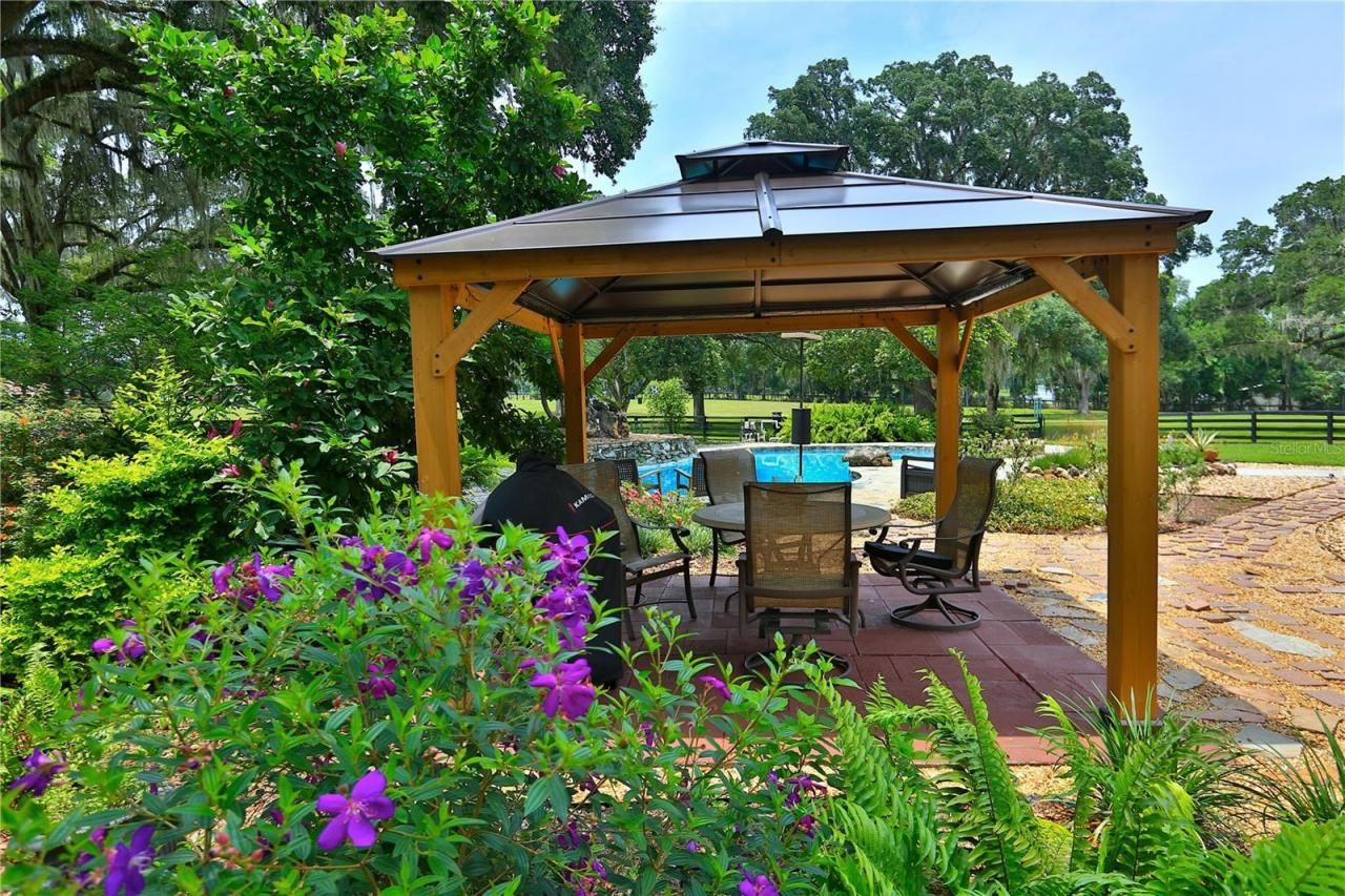 13450 NW Gainesville Road, Reddick, FL 32686 Photo