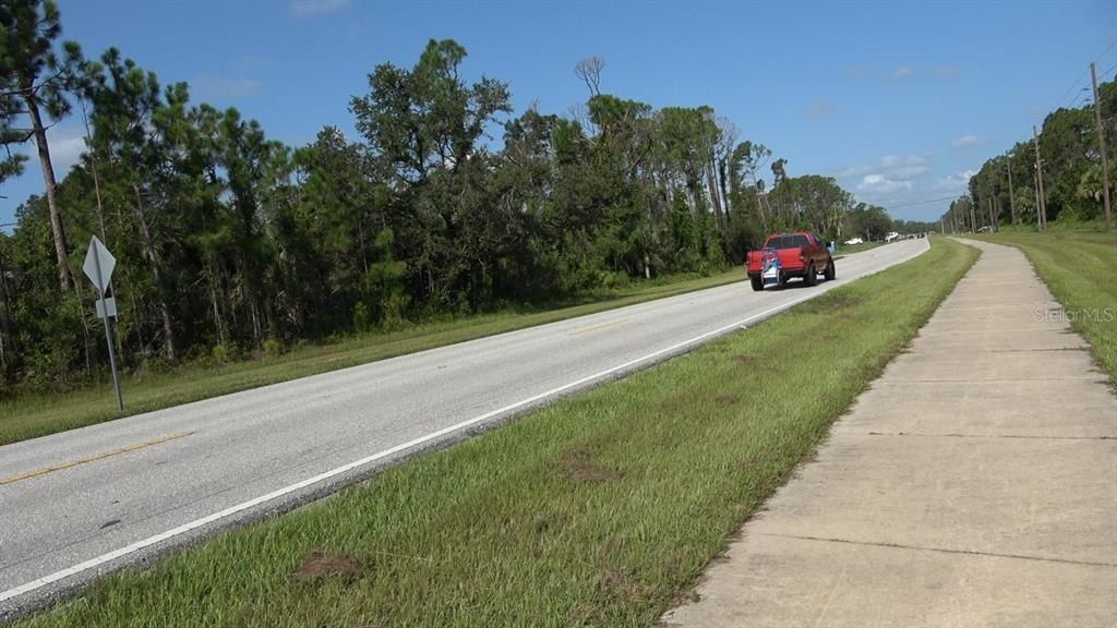 1901 E Price Boulevard, North Port, FL 34288 Photo