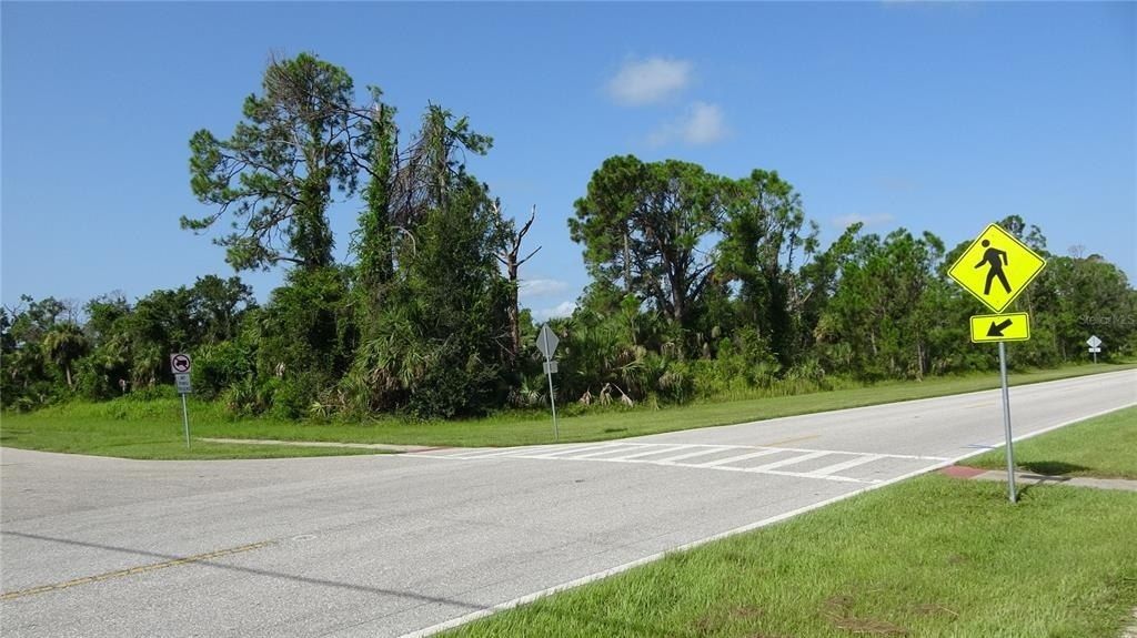 1901 E Price Boulevard, North Port, FL 34288 Photo