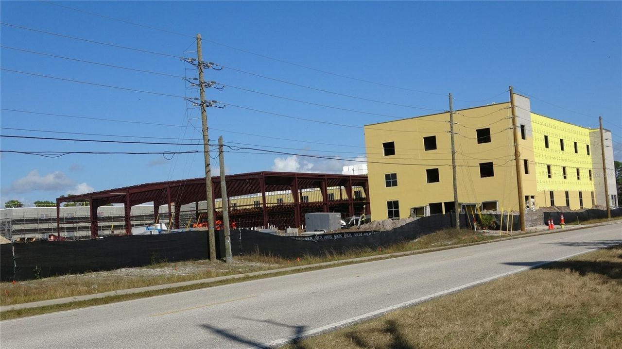 1901 E Price Boulevard, North Port, FL 34288 Photo