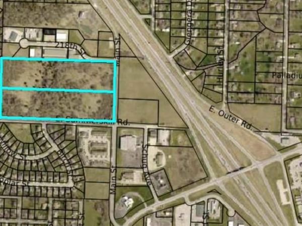 N Main & Summerskill Road, Peculiar, MO 64078