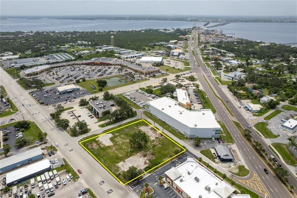 23041 Harborview Road, Port Charlotte, FL 33980 Photo