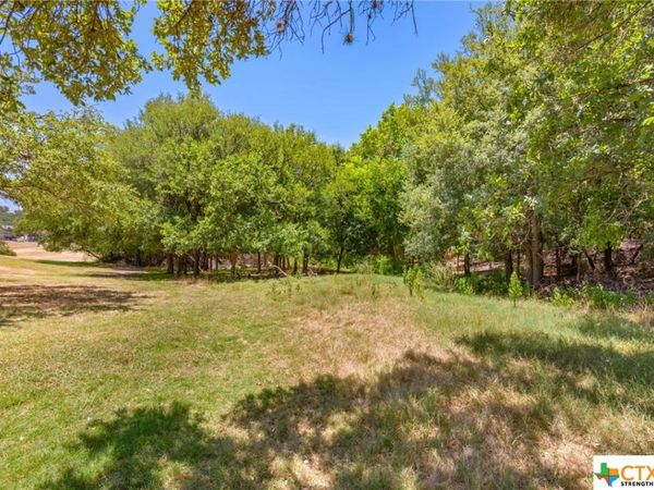 21465 Lakefront Drive, Lago Vista, TX 78645