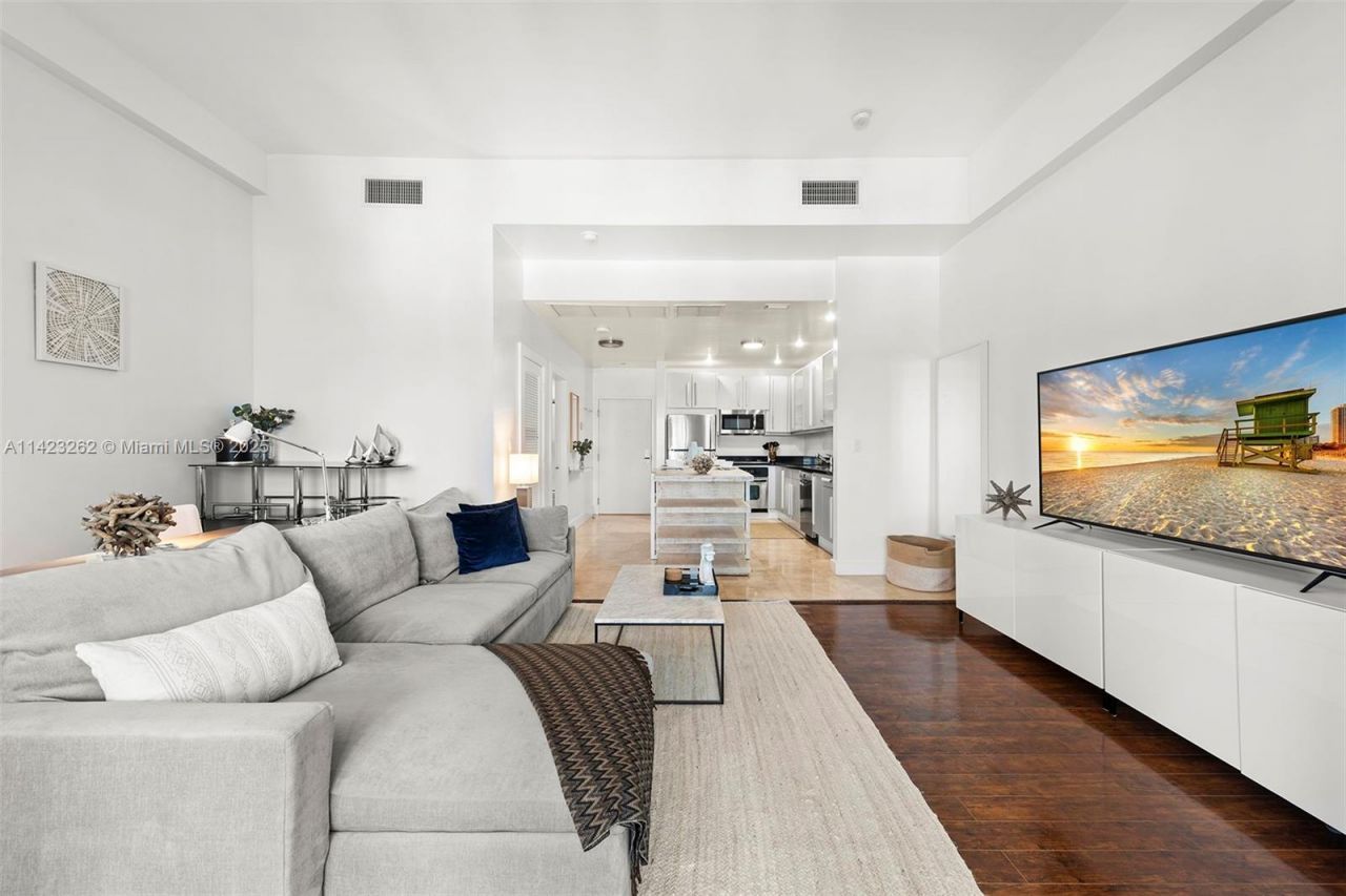 Please Call For Address, Unit 1632, Miami Beach, FL 33139 Photo