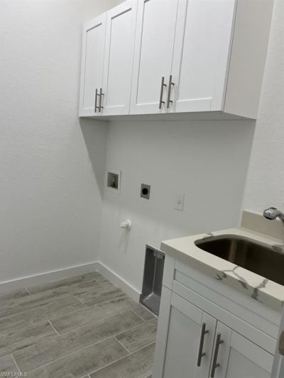 345 Diplomat Pkwy E, Cape Coral, FL 33909 Photo