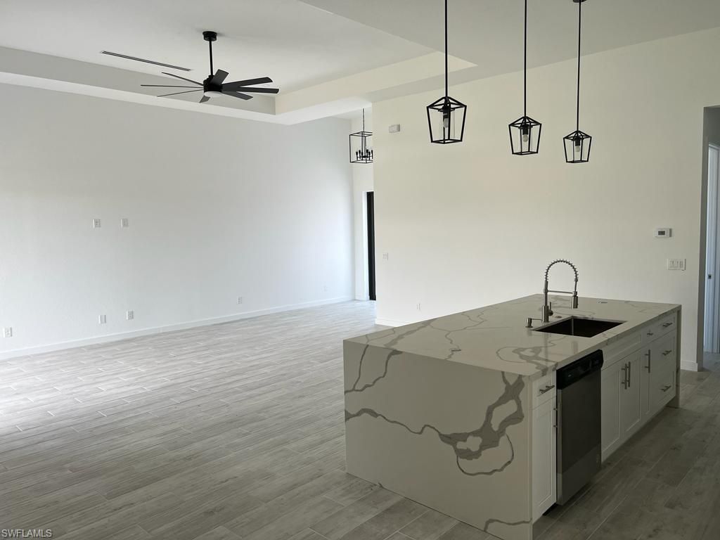 345 Diplomat Pkwy E, Cape Coral, FL 33909 Photo