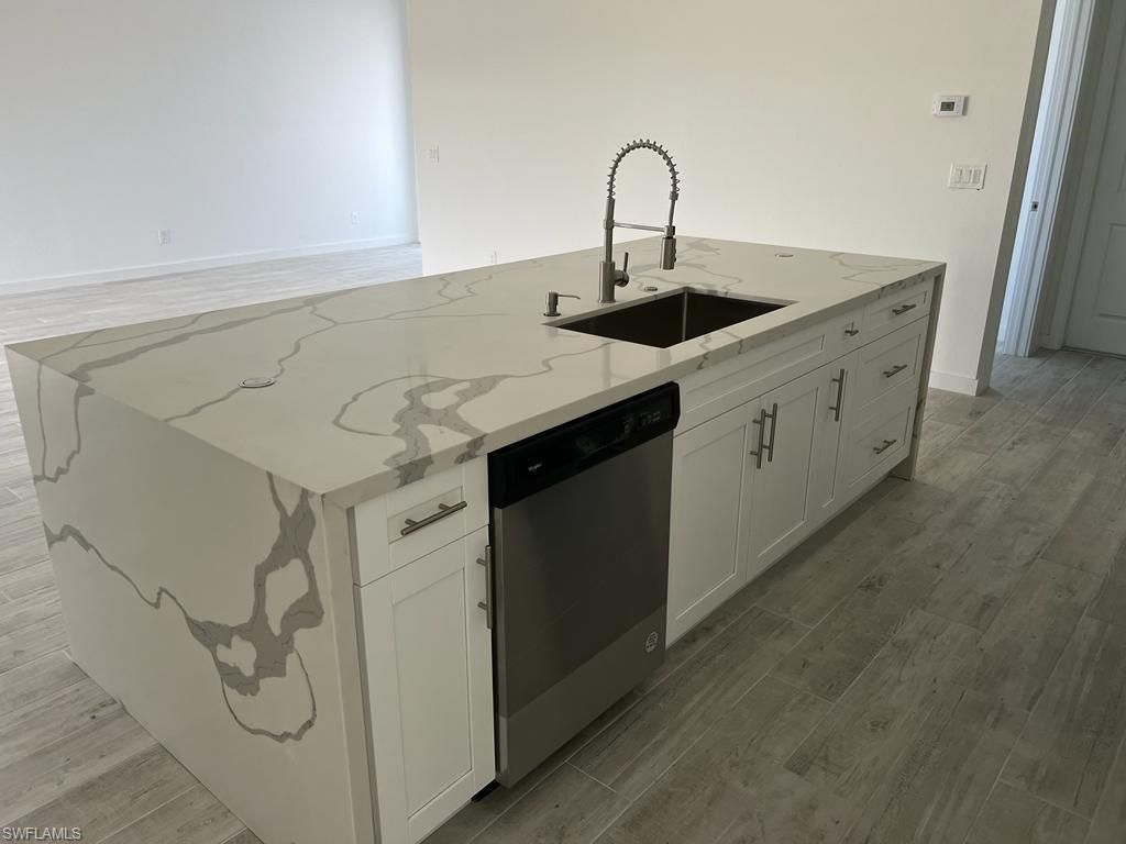 345 Diplomat Pkwy E, Cape Coral, FL 33909 Photo