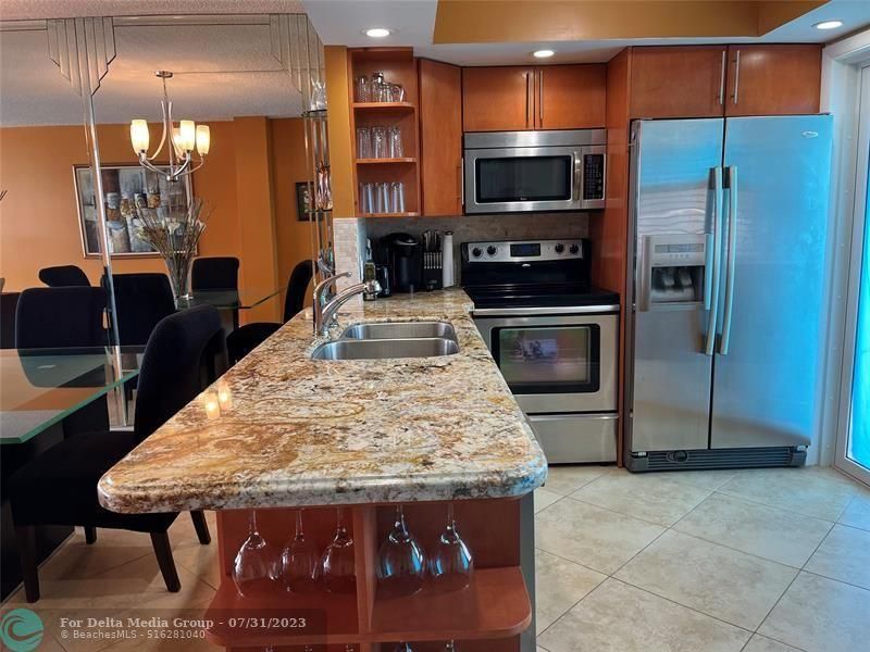 201 N Ocean Boulevard, Unit 1106, Pompano Beach, FL 33062 Photo