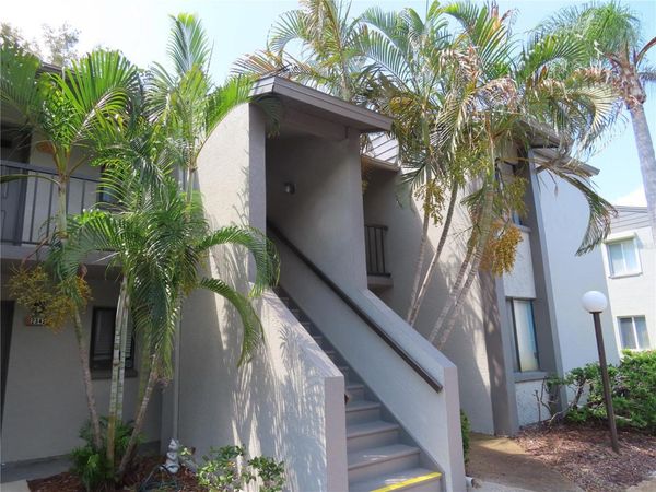 2341 LAKE HEATHER HEIGHTS COURT, Unit 2341, DUNEDIN, FL 34698