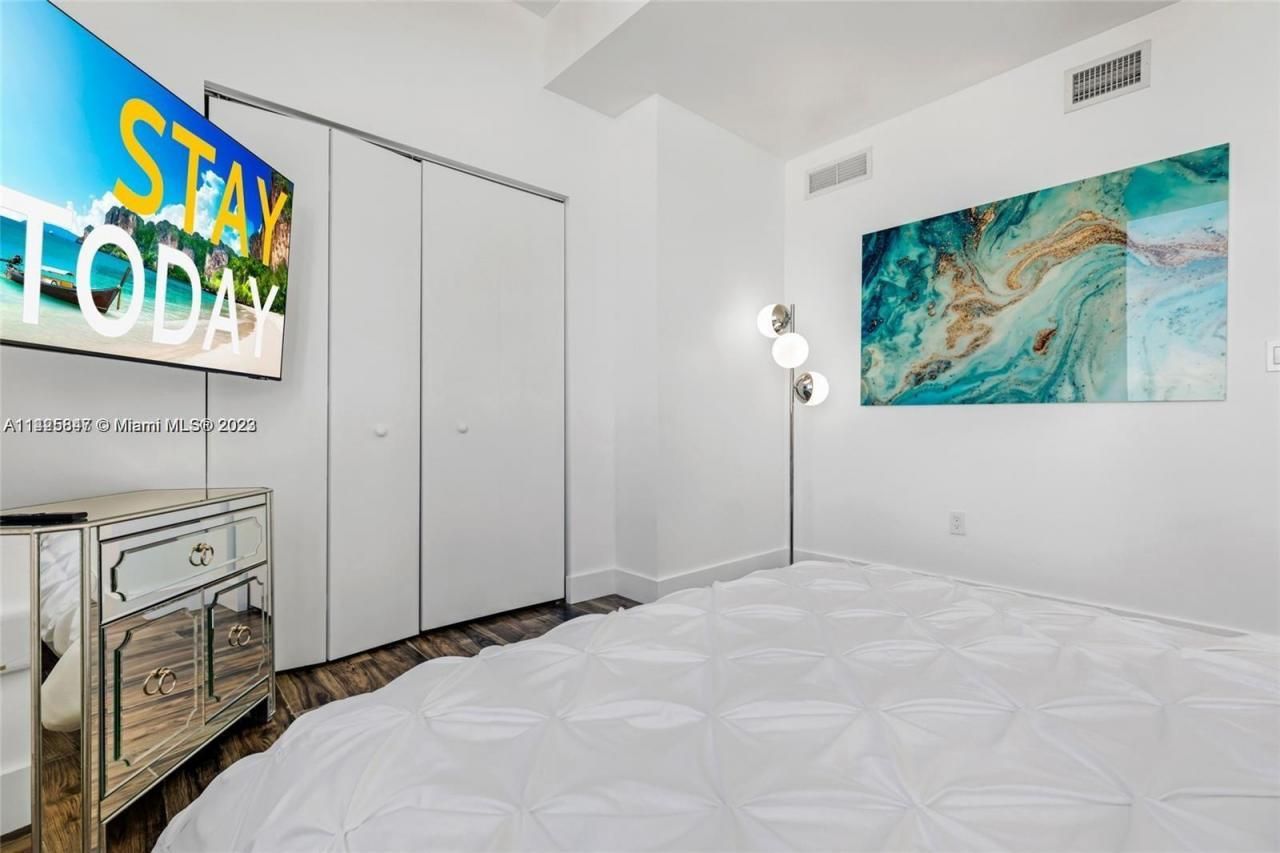 2600 E Hallandale Beach Blvd, Unit T3302, Hallandale Beach, FL 33009 Photo