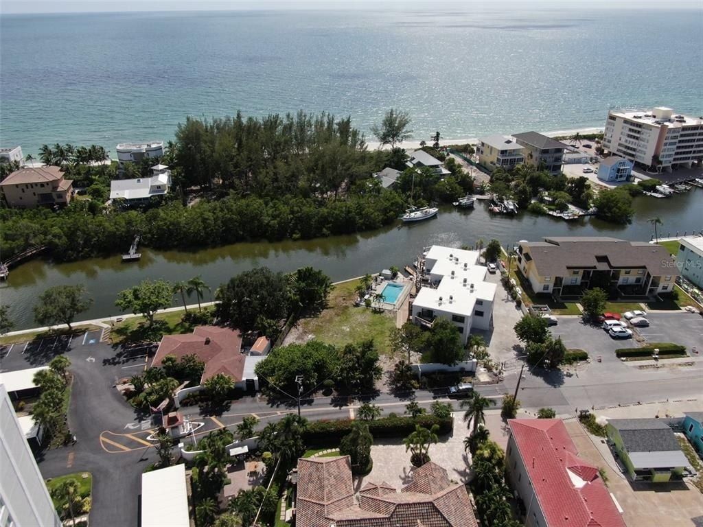 9238 Midnight Pass Road, Sarasota, FL 34242 Photo