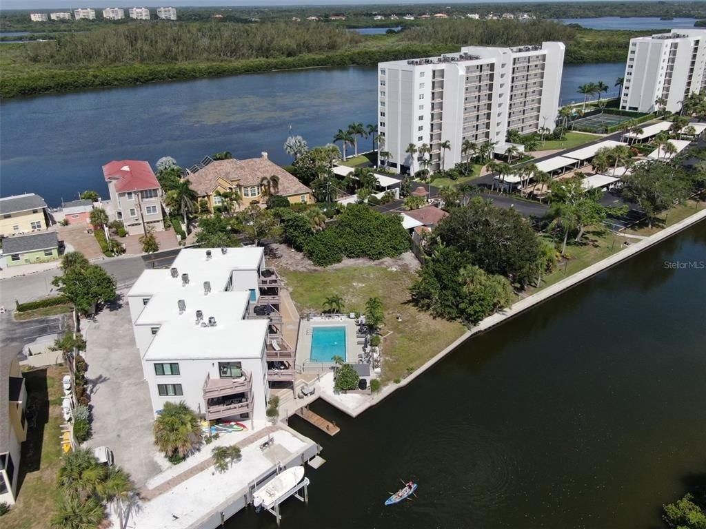 9238 Midnight Pass Road, Sarasota, FL 34242 Photo