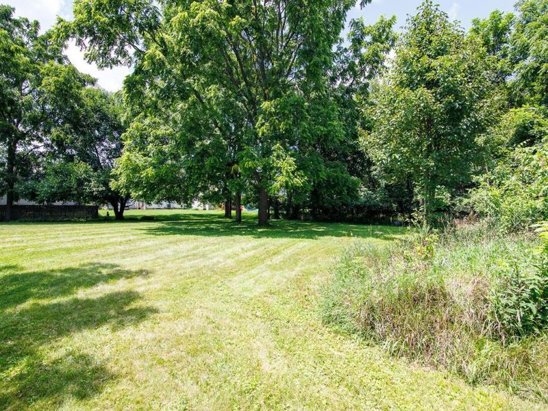 2074 Hard Road, Columbus, OH 43235 Photo 10