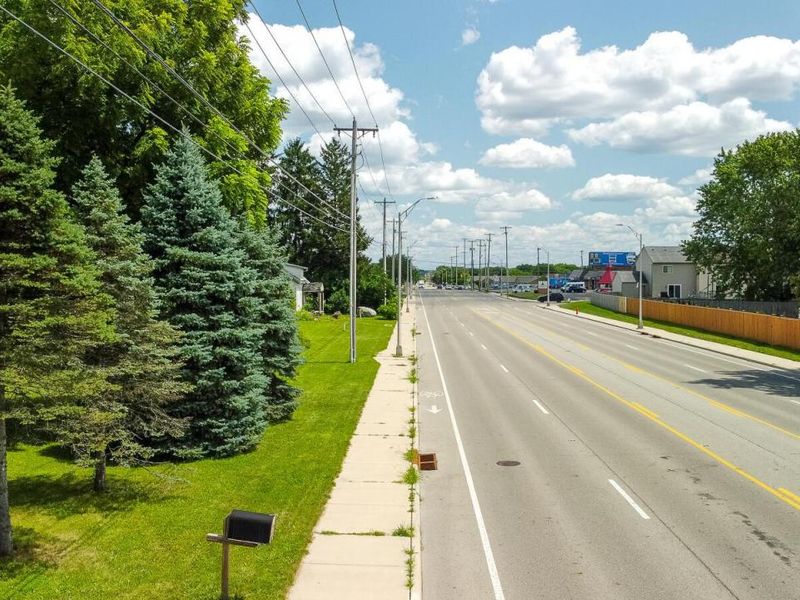 2074 Hard Road, Columbus, OH 43235 Photo 4