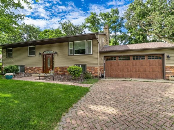1033 Kopp Road, Waunakee, WI 53597