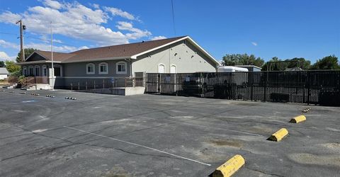 405 S Main Street, Yerington, NV 89447 Photo