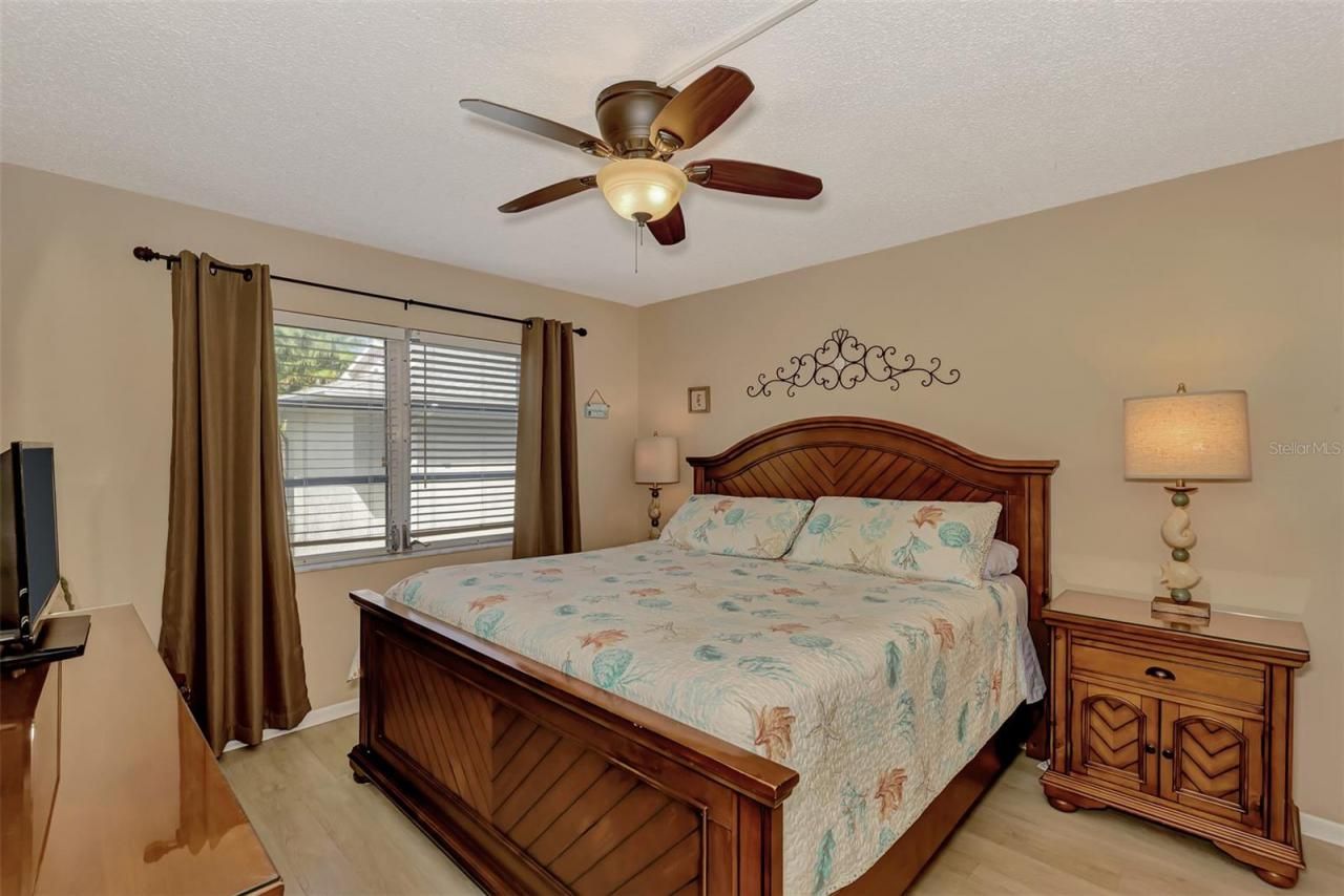 116 Vista Hermosa Circle, Unit 210C, Sarasota, FL 34242 Photo