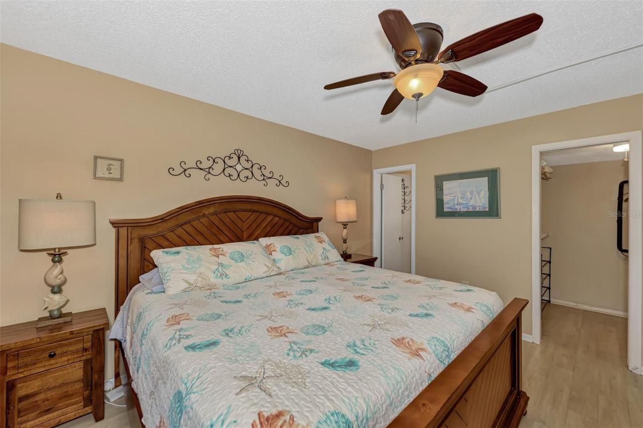 116 Vista Hermosa Circle, Unit 210C, Sarasota, FL 34242 Photo