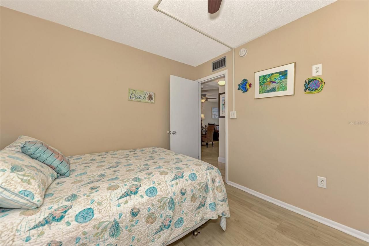 116 Vista Hermosa Circle, Unit 210C, Sarasota, FL 34242 Photo