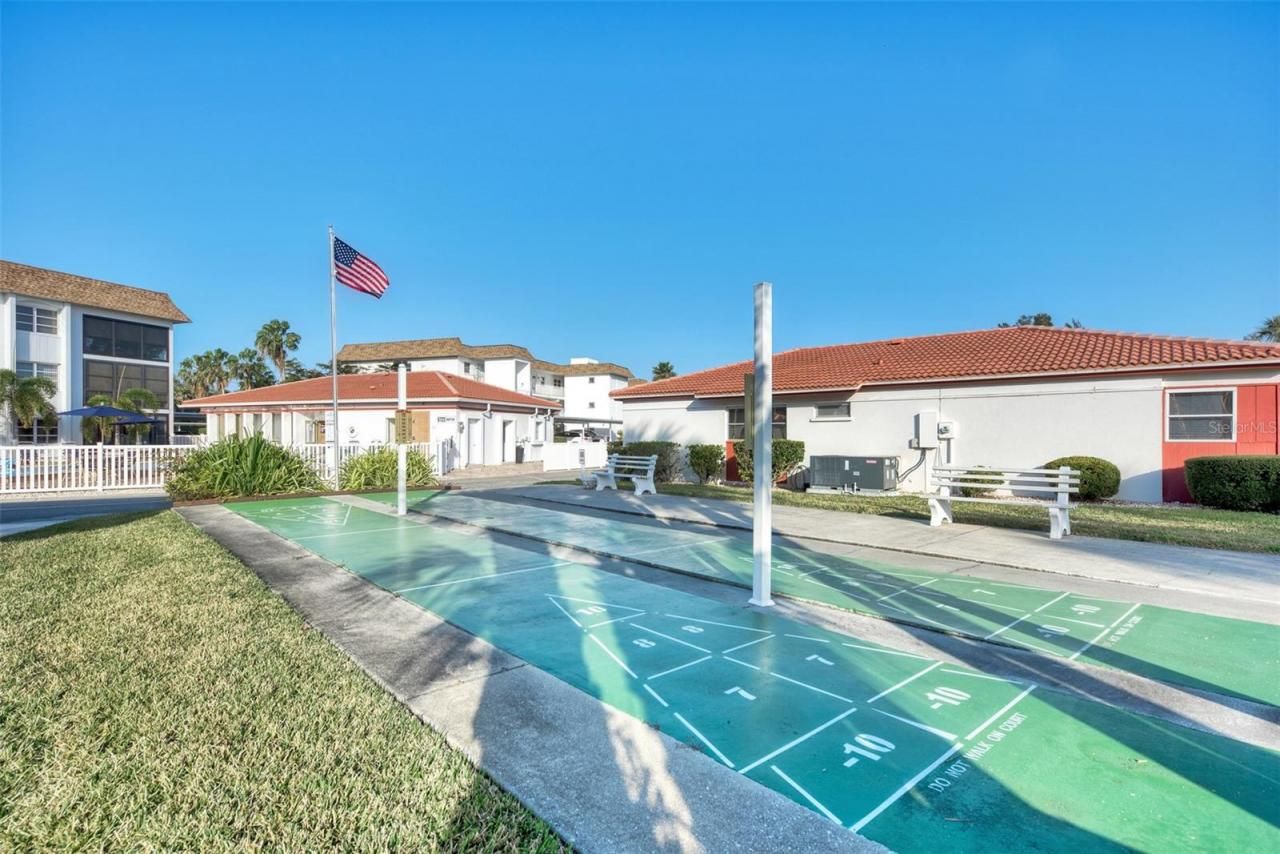 116 Vista Hermosa Circle, Unit 210C, Sarasota, FL 34242 Photo