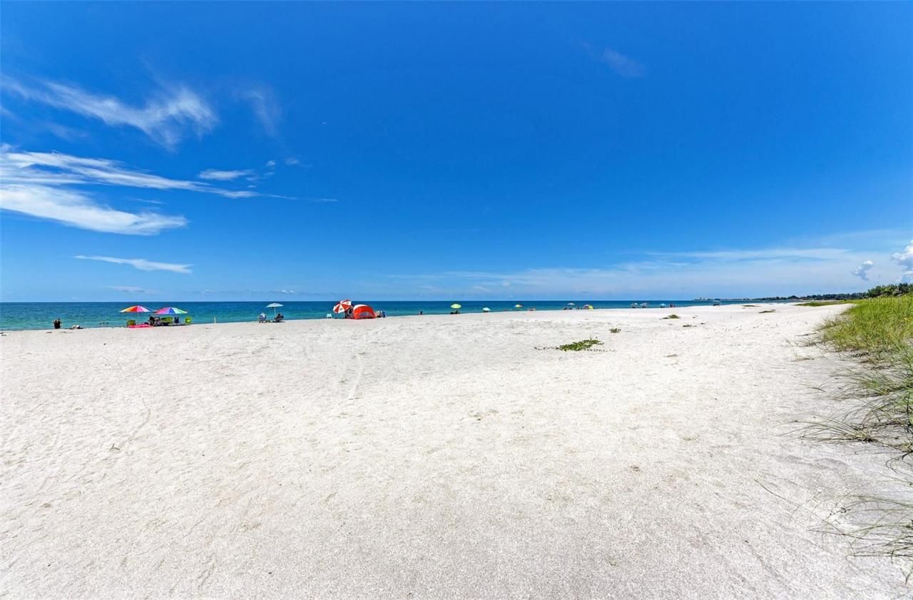 116 Vista Hermosa Circle, Unit 210C, Sarasota, FL 34242 Photo