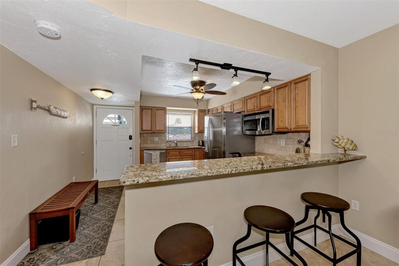 116 Vista Hermosa Circle, Unit 210C, Sarasota, FL 34242 Photo