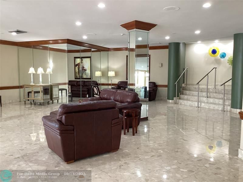 100 Golden Isles Drive, Unit 4-414, Hallandale Beach, FL 33009 Photo