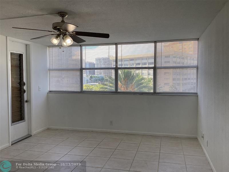 100 Golden Isles Drive, Unit 4-414, Hallandale Beach, FL 33009 Photo