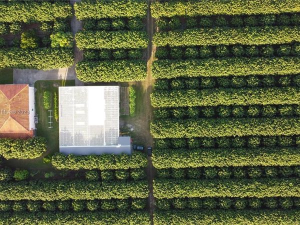 33300 SW 202nd Ave, Homestead, FL 33034