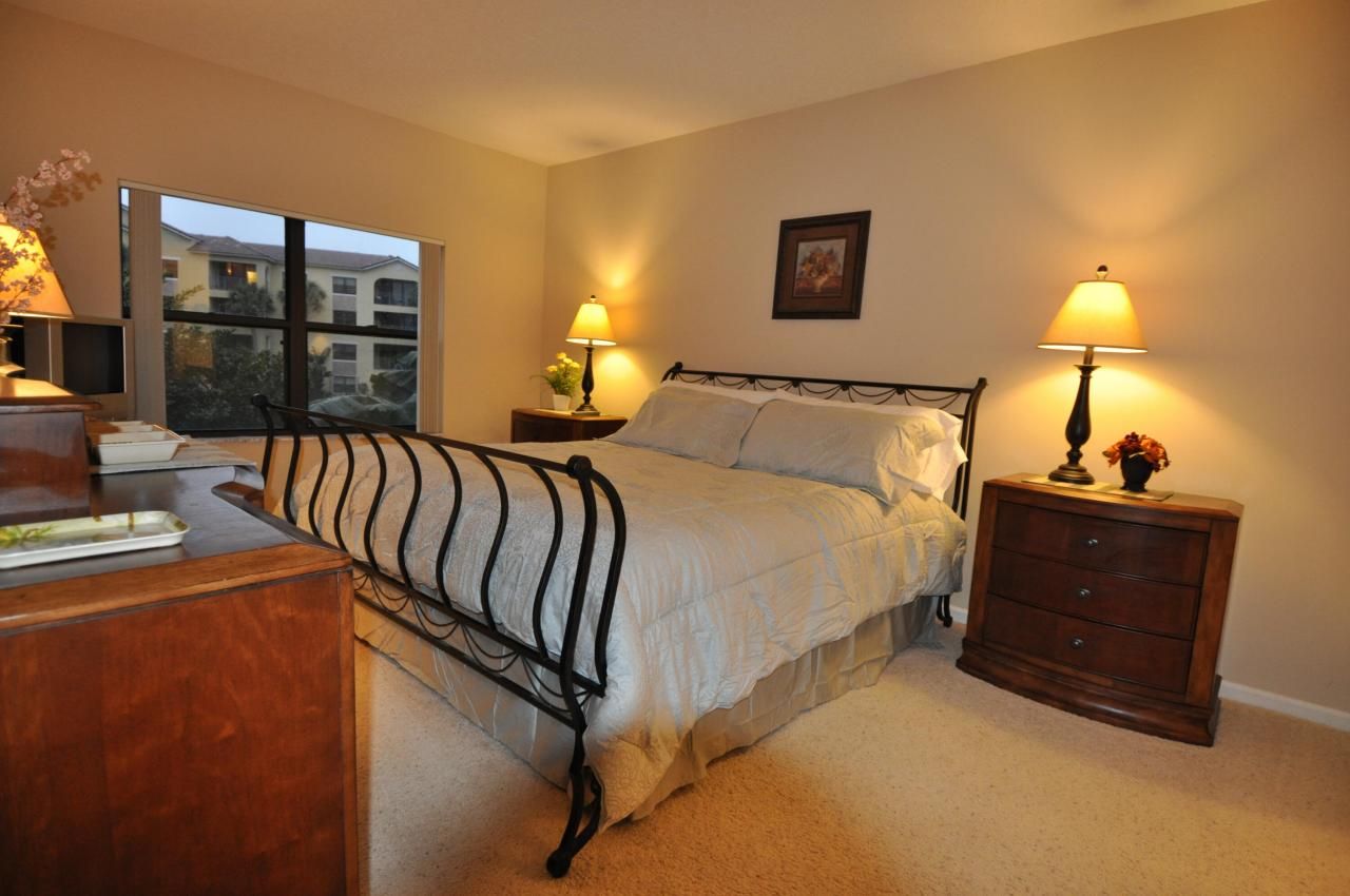 200 Uno Lago Drive, Unit 201, Juno Beach, FL 33408 Photo