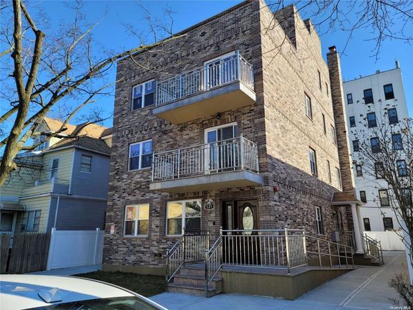 121 Bay 26th Street, Unit 2B, Brooklyn, NY 11214