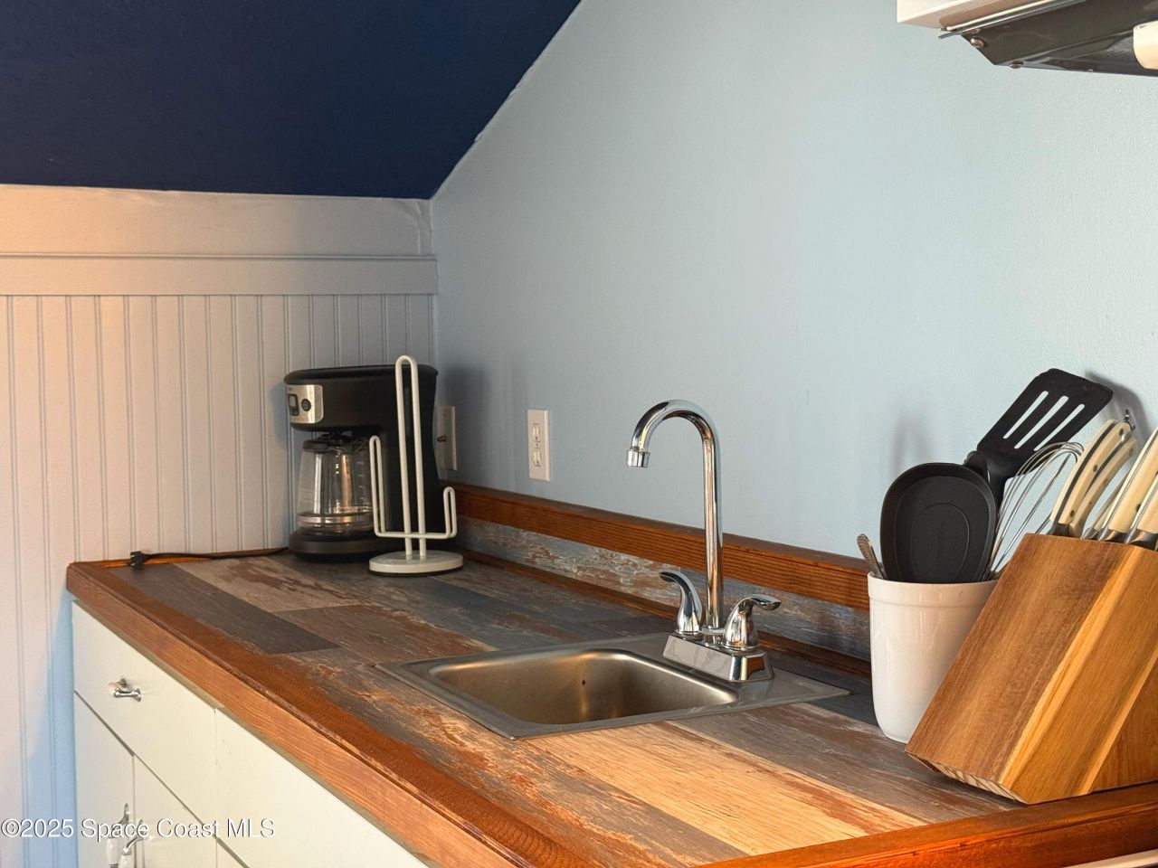 973 N Harbor City Boulevard, Melbourne, FL 32935 Photo