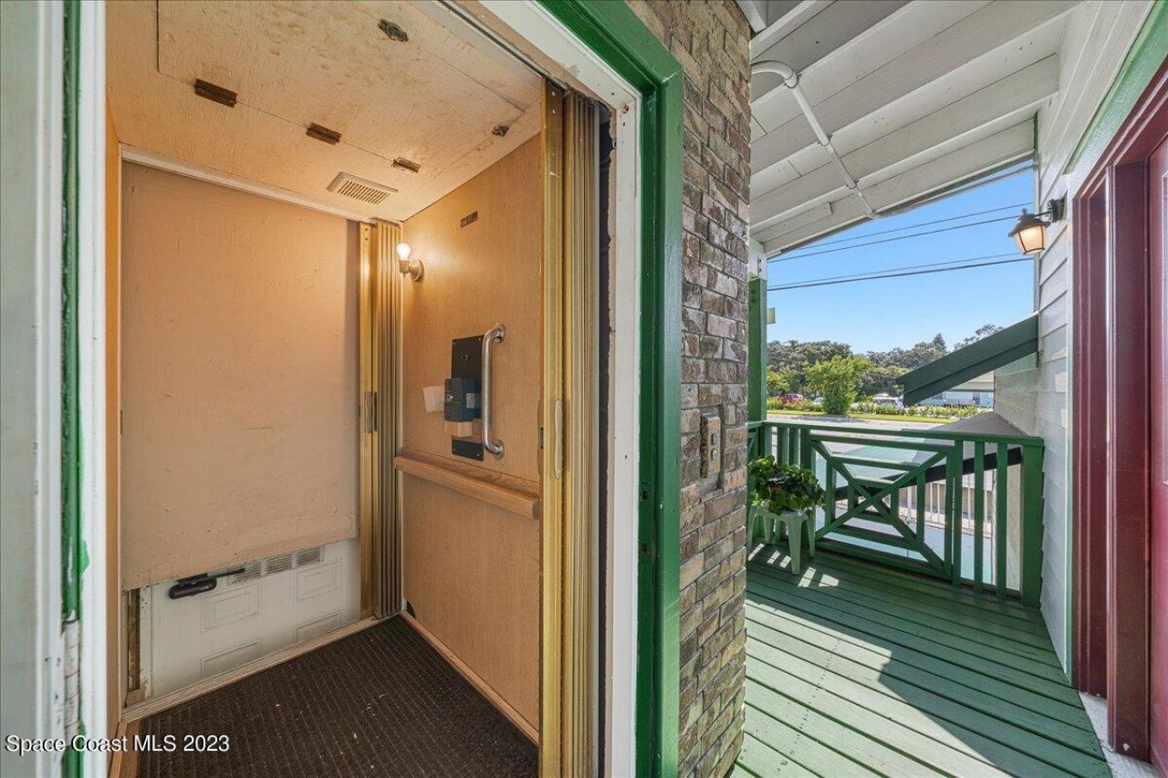 973 N Harbor City Boulevard, Melbourne, FL 32935 Photo