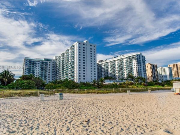 102 24th St, Unit 1006, Miami Beach, FL 33139