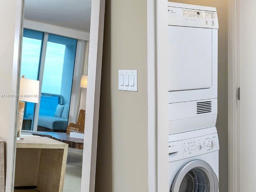 102 24th St, Unit 1006, Miami Beach, FL 33139 Photo