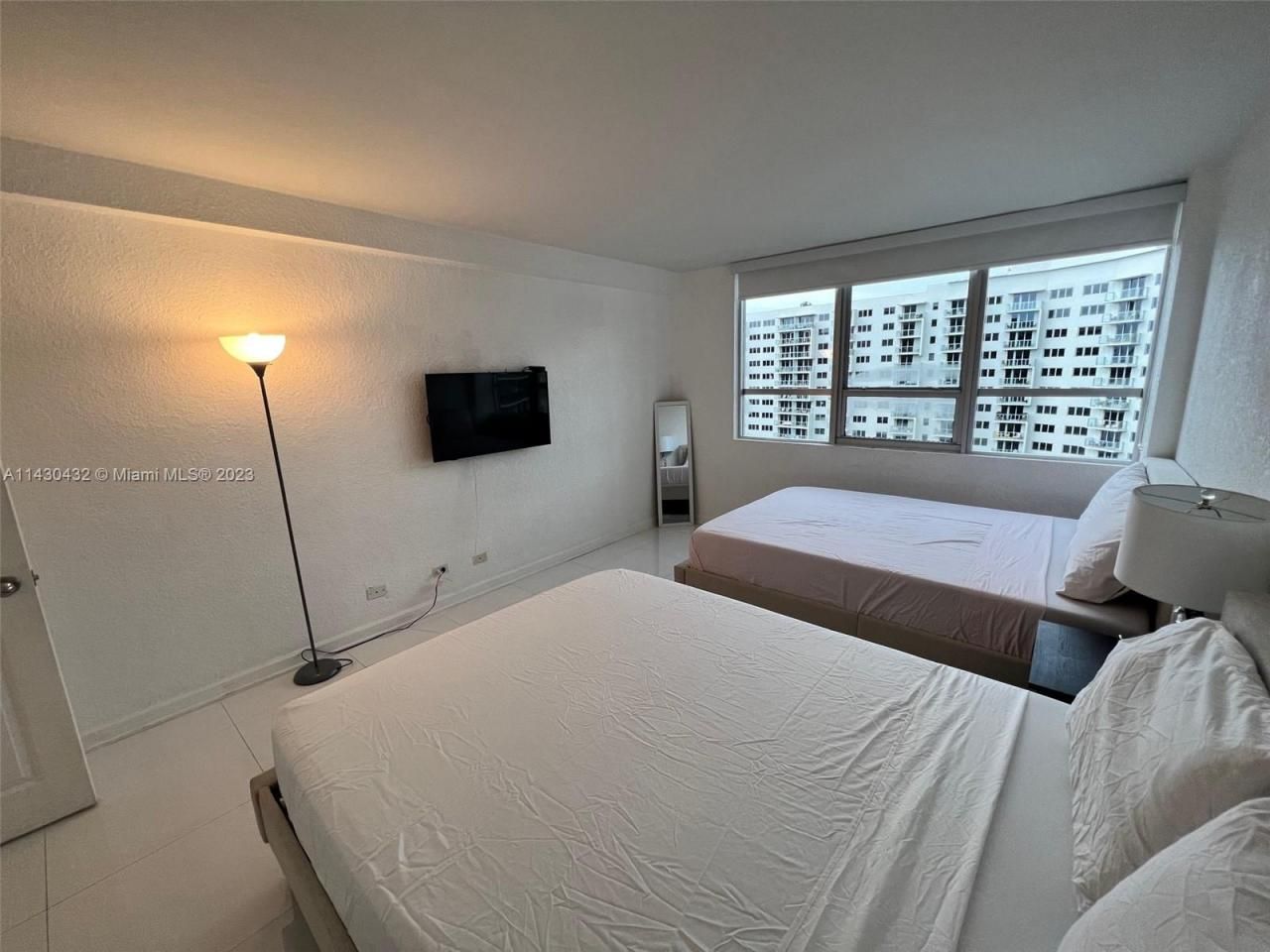 1500 Bay Rd, Unit 1164S, Miami Beach, FL 33139 Photo
