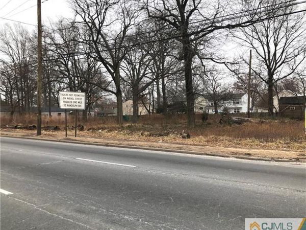 958 Us 1 Highway, Woodbridge, NJ 07095