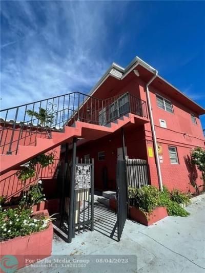 2417 N 19th Avenue, Unit 6, Hollywood, FL 33020 Photo