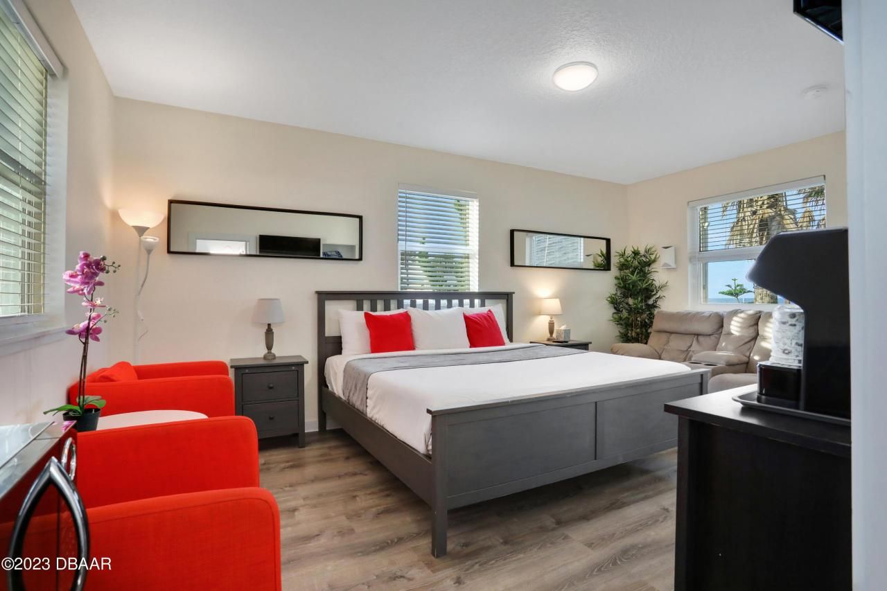 1204 S Ocean Shore Boulevard, Flagler Beach, FL 32136 Photo