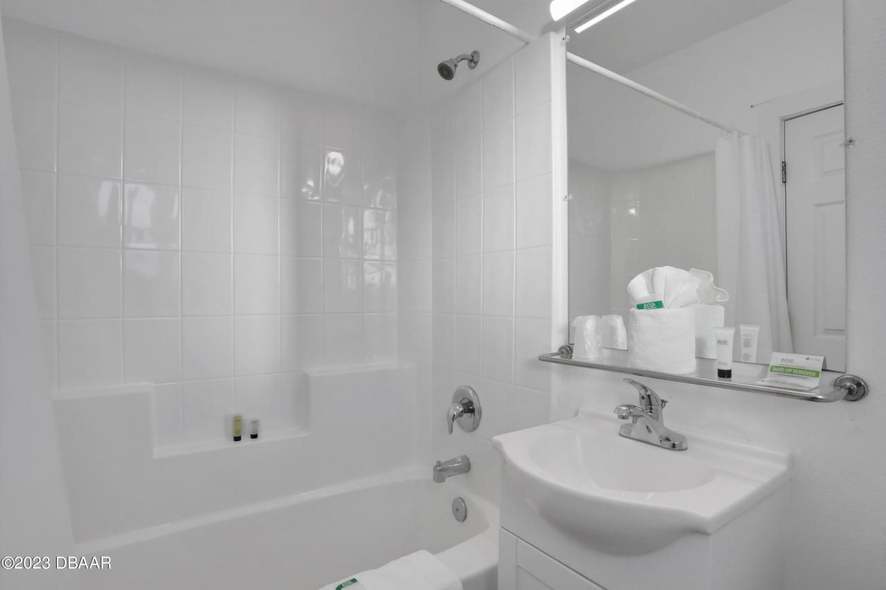 1204 S Ocean Shore Boulevard, Flagler Beach, FL 32136 Photo